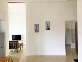 #A14-05 Homestay@Menara Hartamas (1-4pax)